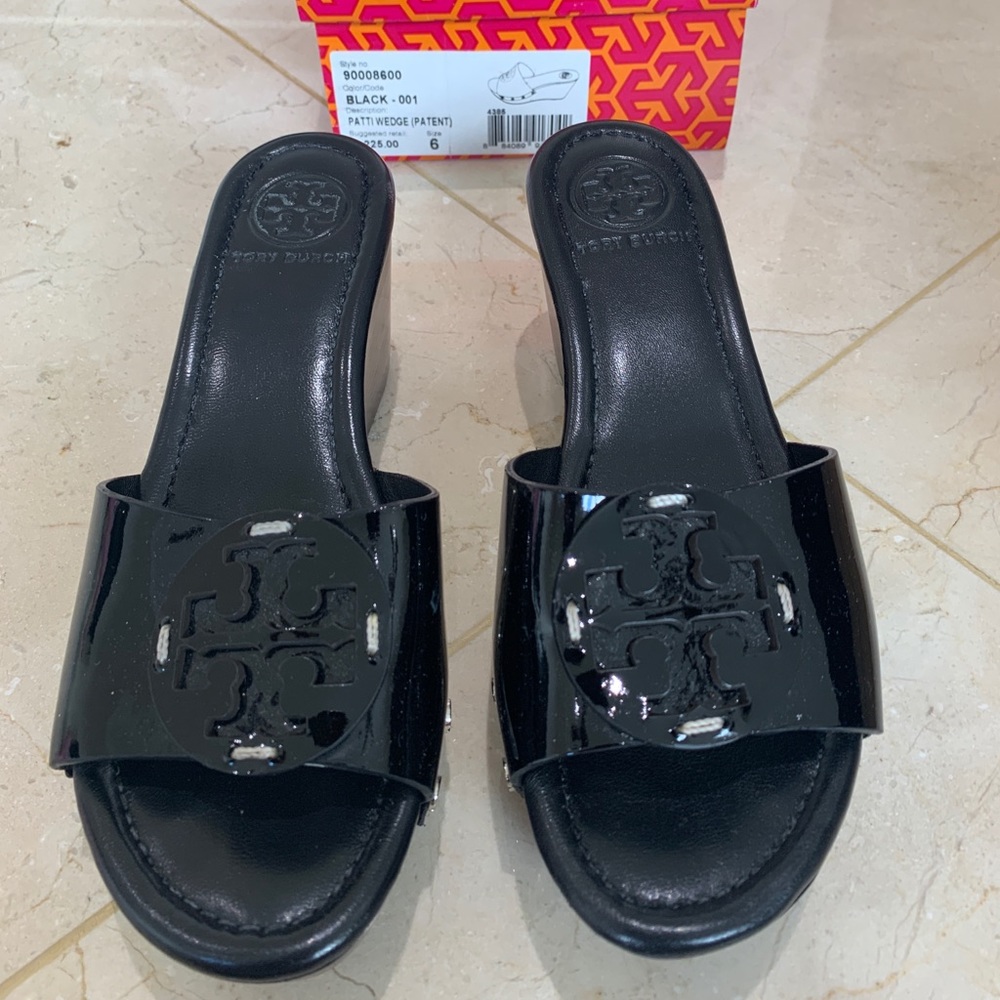 New Tory Burch black Patti wedge size 6